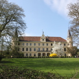 Bildungshaus Schloss Puchberg. © Deutsch Wikipedia/deacademic.com