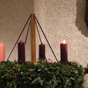 St, Quirinus feiert den Advent