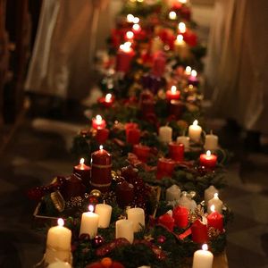 Adventkranzweihe in St. Quirinus