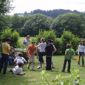 Ministrantenausflug 2009 – Miny Garten3