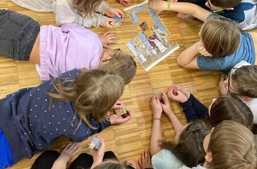 SuperheldInnen in Aktion / Sarah Orlovsky SuperheldInnen in Aktion