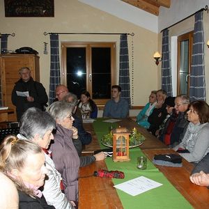 St. Quirinus feiert Advent im Wasserwald