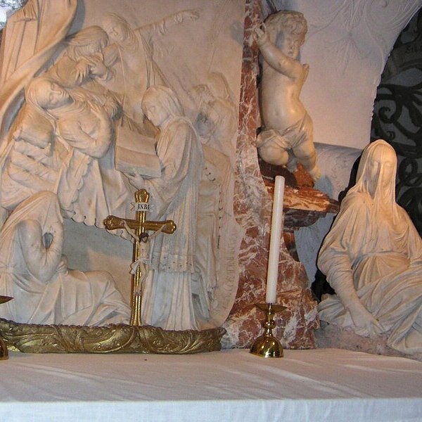 Gurk Grabmal Hemma / cc0 commons Wikipedia Gurk Grabmal Hemma