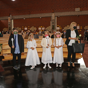 Erstkommunion für die hörschinger Erstkommunionkinder in der Pfarrkirche Marchtrenk