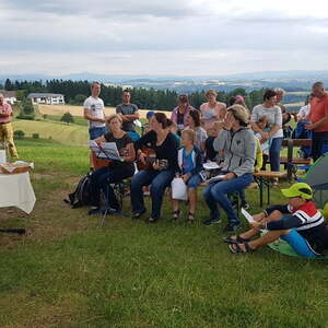 Familienkirche auf dem Mayrhoferberg