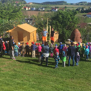 Ein Puppenhaus für den Kindergarten