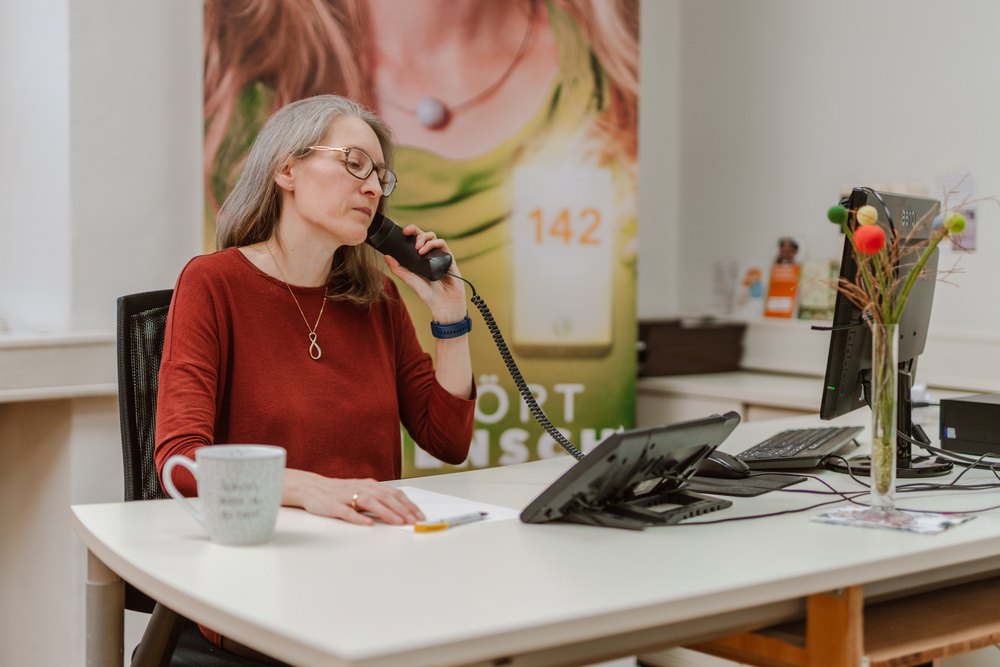 Sabine Krammer-Taudt engagiert sich ehrenamtlich in der Telefonseelsorge. / Diözese Linz / Frauenkommission / Laurenz Kaiser