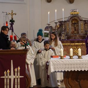 Nikolaus-Gottesdienst mit Ministrant:innenaufnahme