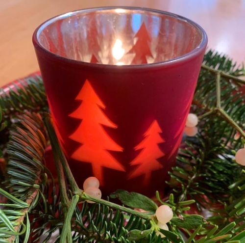 Gemeinsam Weihnachten feiern / Treffpunkt mensch & arbeit Braunau Gemeinsam Weihnachten feiern