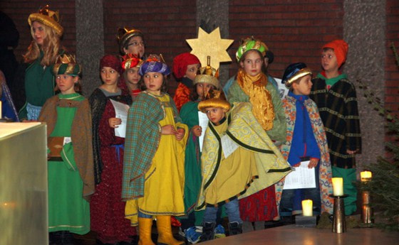 Sternsinger beim Gottesdienst