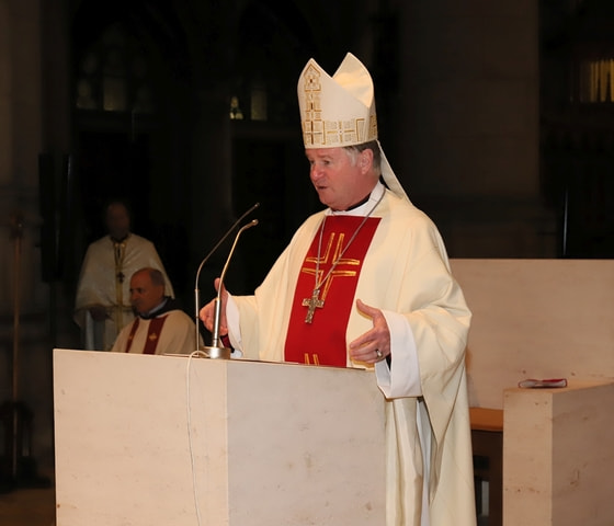 Bischof Scheuer bei seiner Predigt
