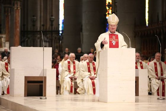Bischof Scheuer bei seiner Festpredigt / © Diözese Linz / Hermann Wakolbinger Bischof Scheuer bei seiner Festpredigt