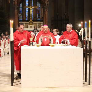 Festmesse zum 85. Geburtstag von Bischof em. Maximilian Aichern im Linzer Mariendom | 26.12.2017