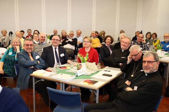 (c) FRANZ REISCHL, FRANZ GEORG REISCHL