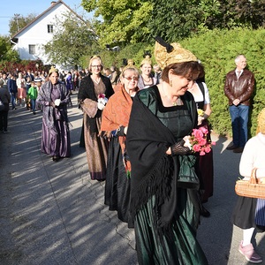 Goldhaubenfrauen