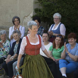 Benefizmarkt der Goldhaubenfrauen