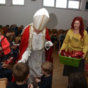 Nikolausbesuch in St. Quirinus