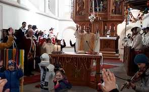 Faschingsfamilienmesse in der Pfarre Pettenbach