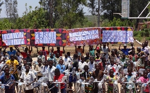 Ein Danke an die MIVA von Schülern und Lehrern aus der Demokratischen Republik Kongo.