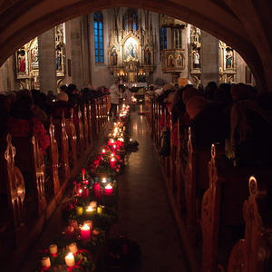 Adventkranzsegnung