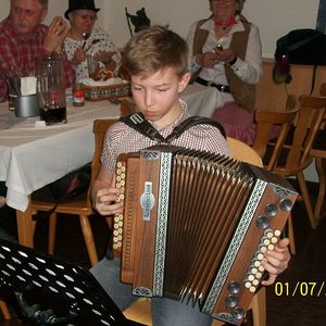 Faschingsonntag in St. Quirinus - das große Weißwurstessen