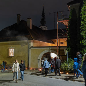 Stärkung bei Tee und Keksen im Moarhof