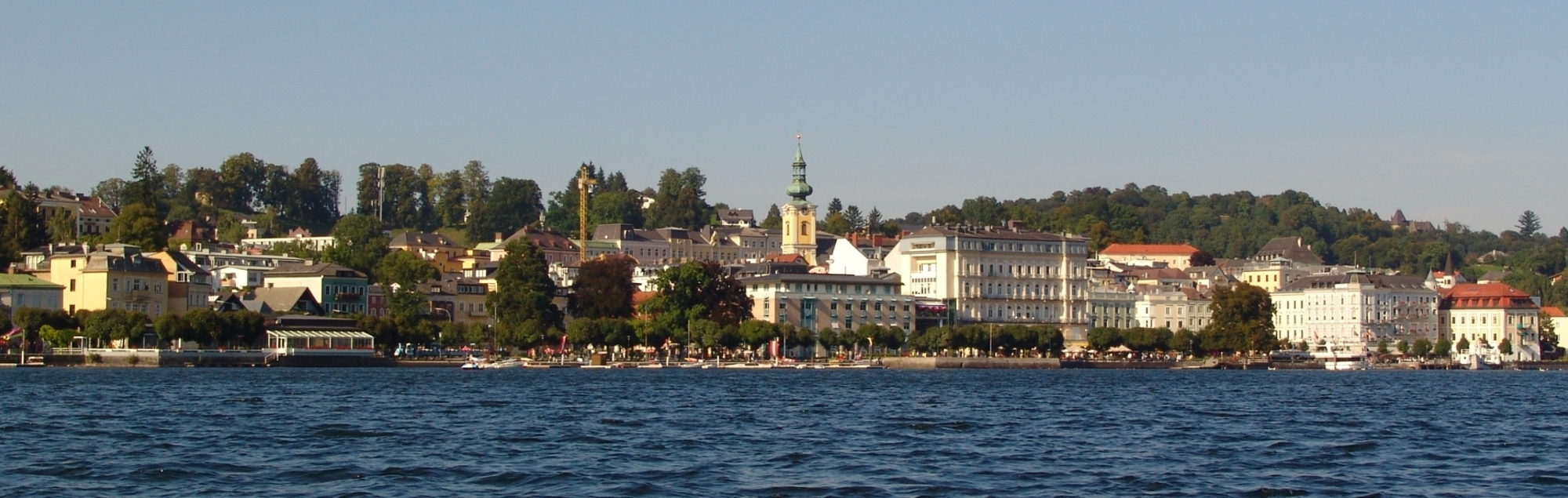 Blick vom Traunsee nach Gmunden