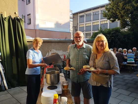 Gartenfest - Pfarre Linz-Hl. Familie / © Gertraud Schober Samstag, 1. Juli 2023