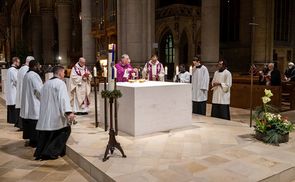 Gedenkgottesdienst für Papst Benedikt XVI. im Linzer Mariendom