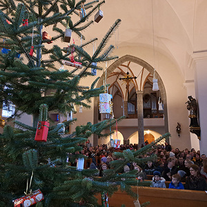 Feier für Kinder am 24. Dezember