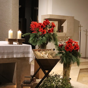 weihnachtliche Kirche St. Quirinus