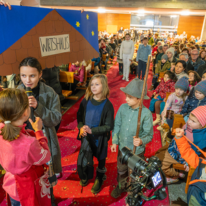 Kindermette mit Hirtenspiel der Katholischen Jungschar