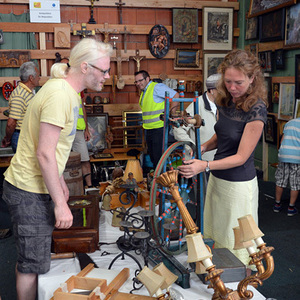 Dies und Das beim Flohmarkt 2014