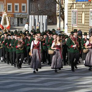 Wallfahrer aus Altötting in Mondsee