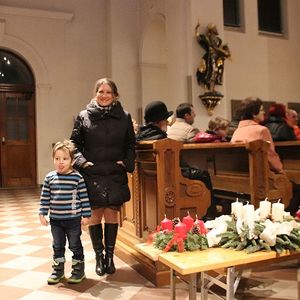 Adventkranzsegnung in St. Quirinus