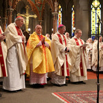 vlnr: Dompropst Wilhelm Vieböck, Kardinal Dr. Christoph Schönborn, Bischof em. Dr. Ludwig Schwarz SDB, Diözesanbischof Dr. Manfred Scheuer, Generalvikar DDr. Severin Lederhilger OPraem / hermann wakolbinger