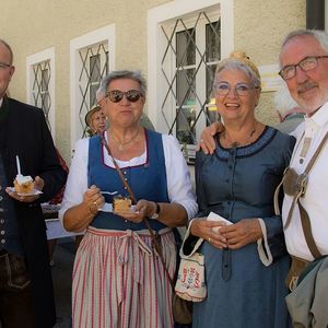 Bischof Manfred Scheuer feiert Sonntagsmesse in der Stadtpfarrkirche St. Stephan