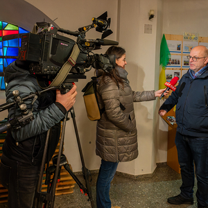 Günther Humer, Projektleiter von Kakonko, wird interviewt