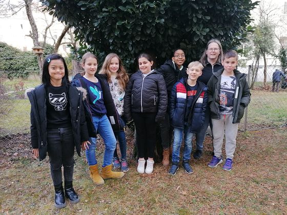 Erstkommunionkinder mit Anita Reininger, Religionslehrerin / Christian Koller März 2022