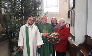 Pfarre Waizenkirchen: Danke an langjährige Pfarrsekretärin