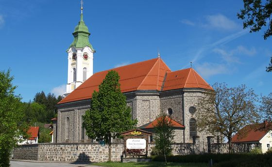 Pfarrkirche Schardenberg         