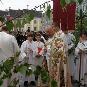 Fronleichnamsgottesdienst und -prozession