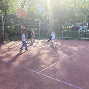 Fußball wird gespielt