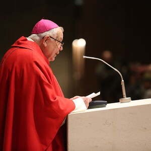 Festmesse zum 85. Geburtstag von Bischof em. Maximilian Aichern im Linzer Mariendom | 26.12.2017