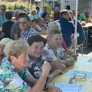 Siedlerverein - Unsere Gerätehalle wurde eingeweiht.