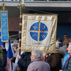 Wallfahrer aus Altötting in Mondsee