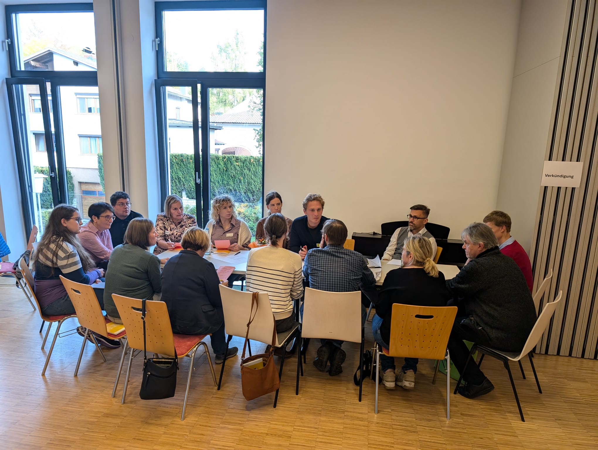 Gruppendiskussion bei der Startveranstaltung Zukunftsweg Dekanat Freistadt