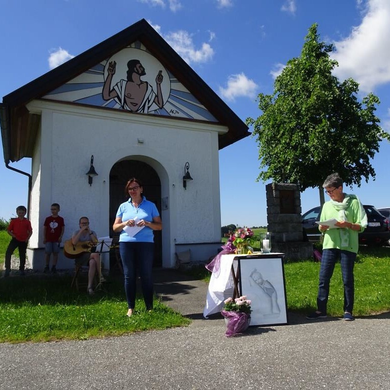 Familienwortgottesdienst am Kalvarienberg