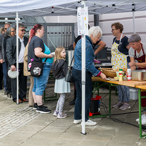 Ökumenisches Pfarrfest mit Beauftragungsfeier des Seelsorgeteams der Pfarrgemeinde Traun