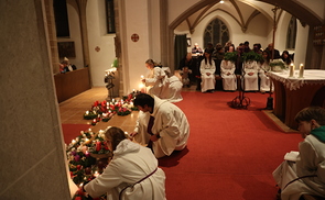 Adventskranzsegnung in der Pfarre Alkoven